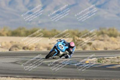 media/Dec-07-2025-CVMA (Sun) [[3e7d2de5dc]]/Race 16-Formula Middleweight/